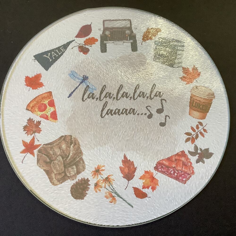 Gilmore Girls Icons Cutting Board - 7.5" Diameter - Hot Plate - Gilmore Marathon